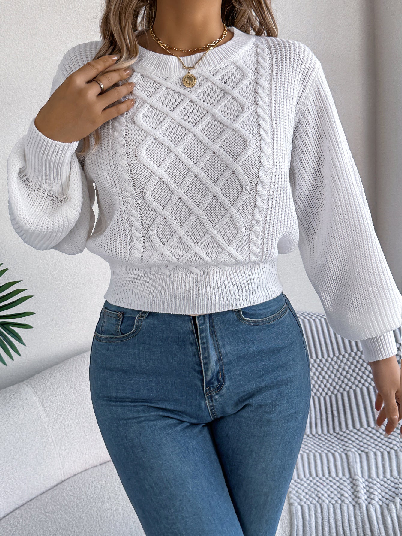 Fried Dough Twists Lantern Long Sleeve Waist Pullover Sweater